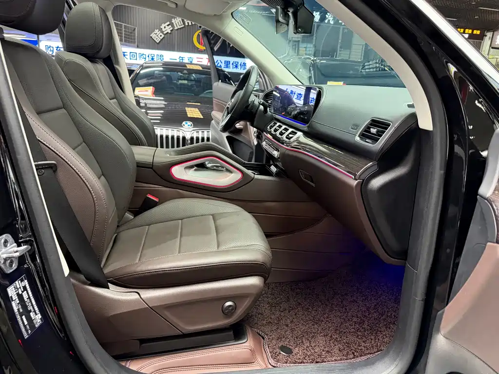 Mercedes-Benz GLE (Import) — миниатюра 22