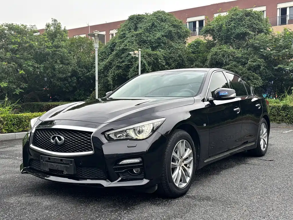 Infiniti Q50L — миниатюра 2