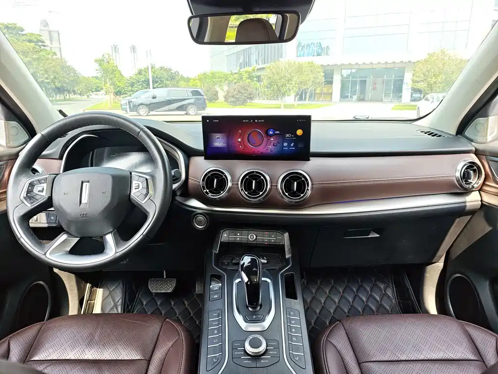 Wey Wey VV6 — миниатюра 4
