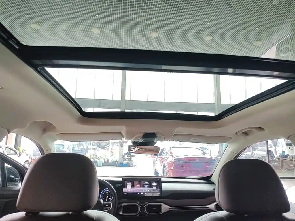Geely Haoyue — миниатюра 18