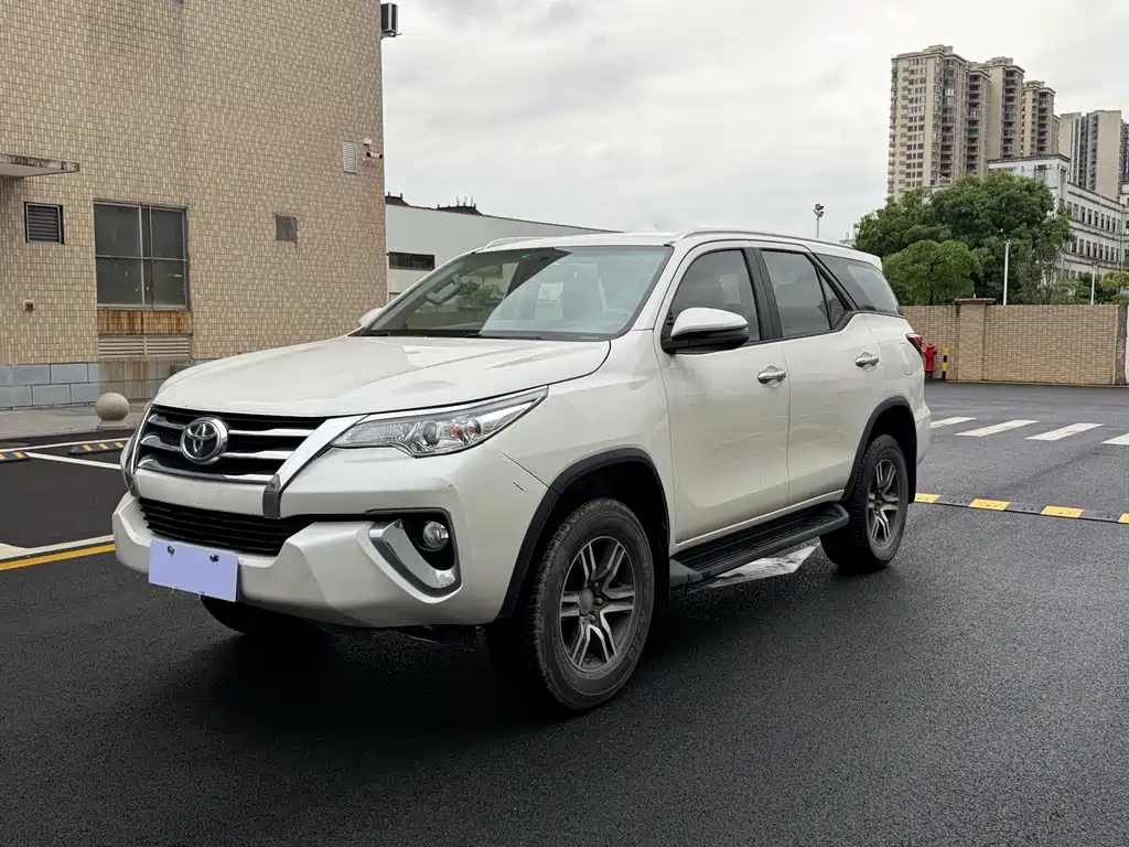Toyota Fortuner 2019