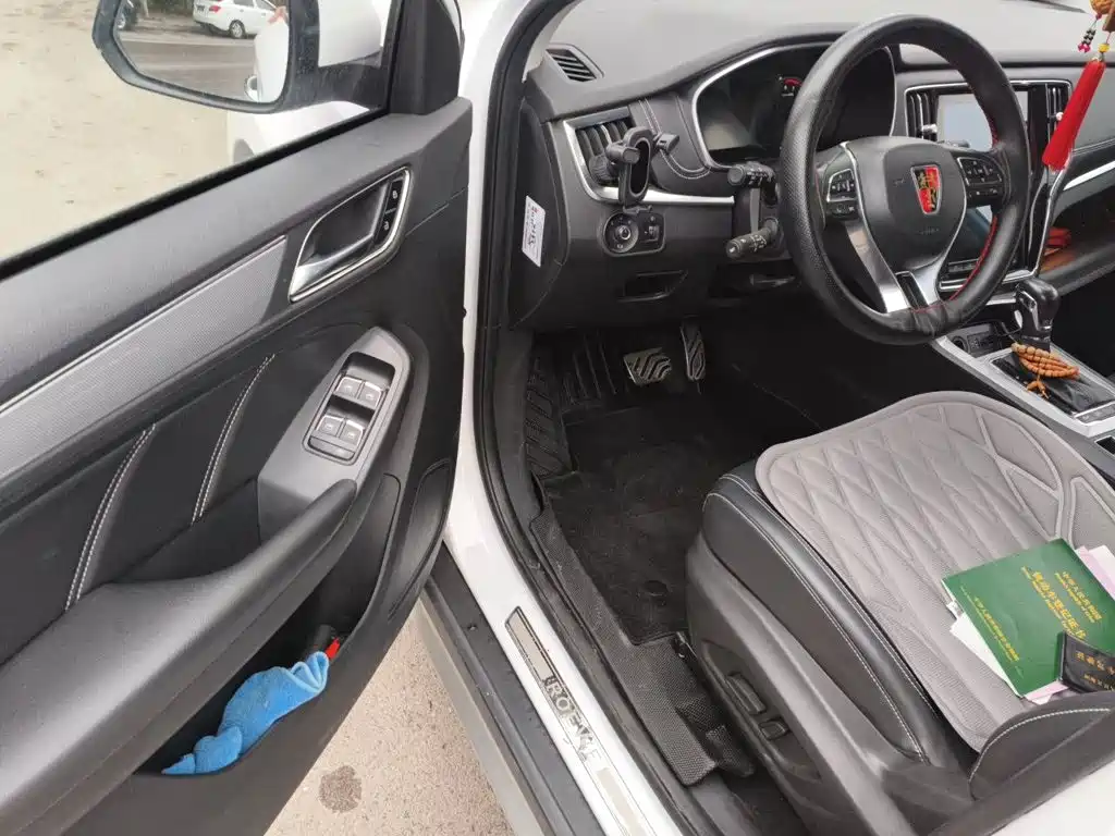 Roewe RX5 — миниатюра 12