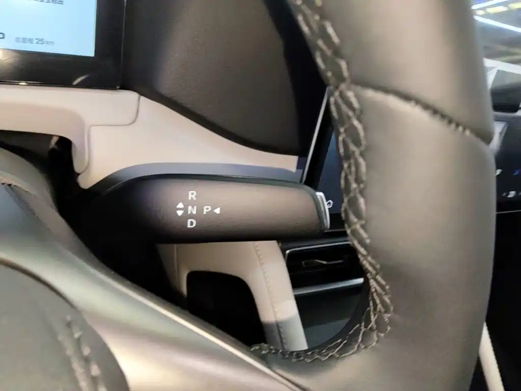 BYD Yuan UP — миниатюра 14