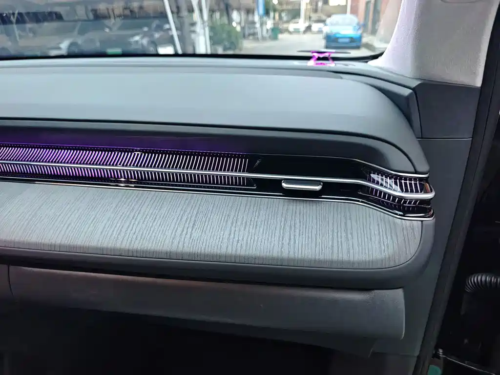 XPeng G6 — миниатюра 13