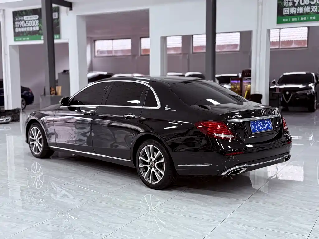 Mercedes-Benz E-Class E 2019 E 300 L Fashion