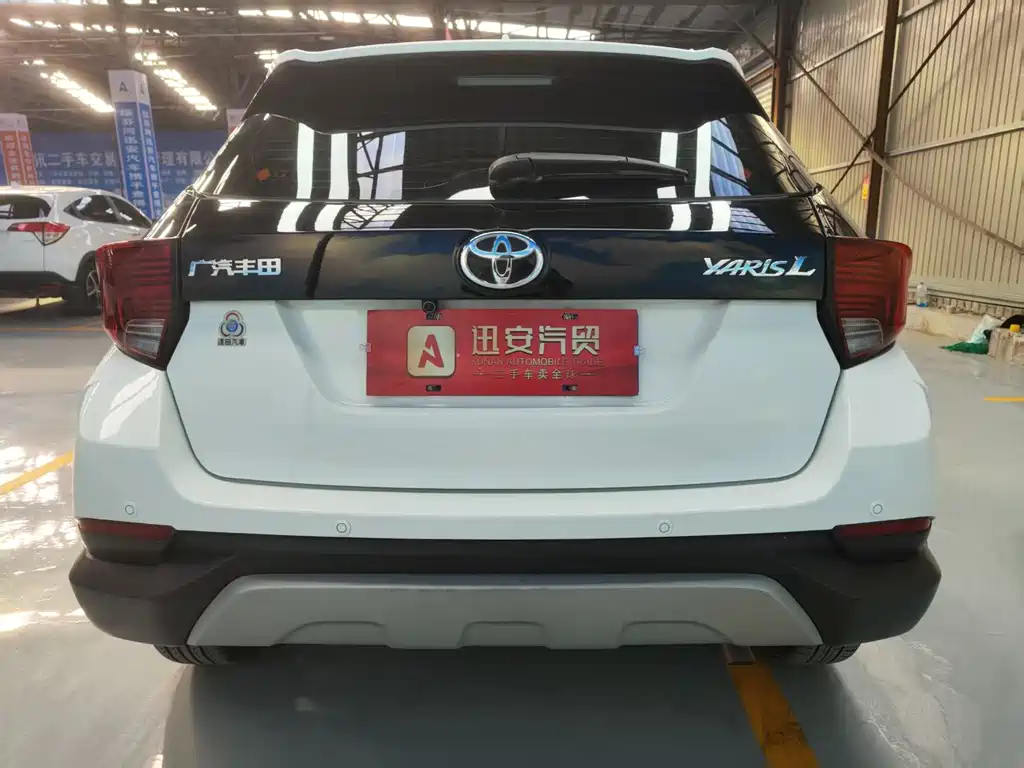 TOYOTA YARIS L ZHIXUAN