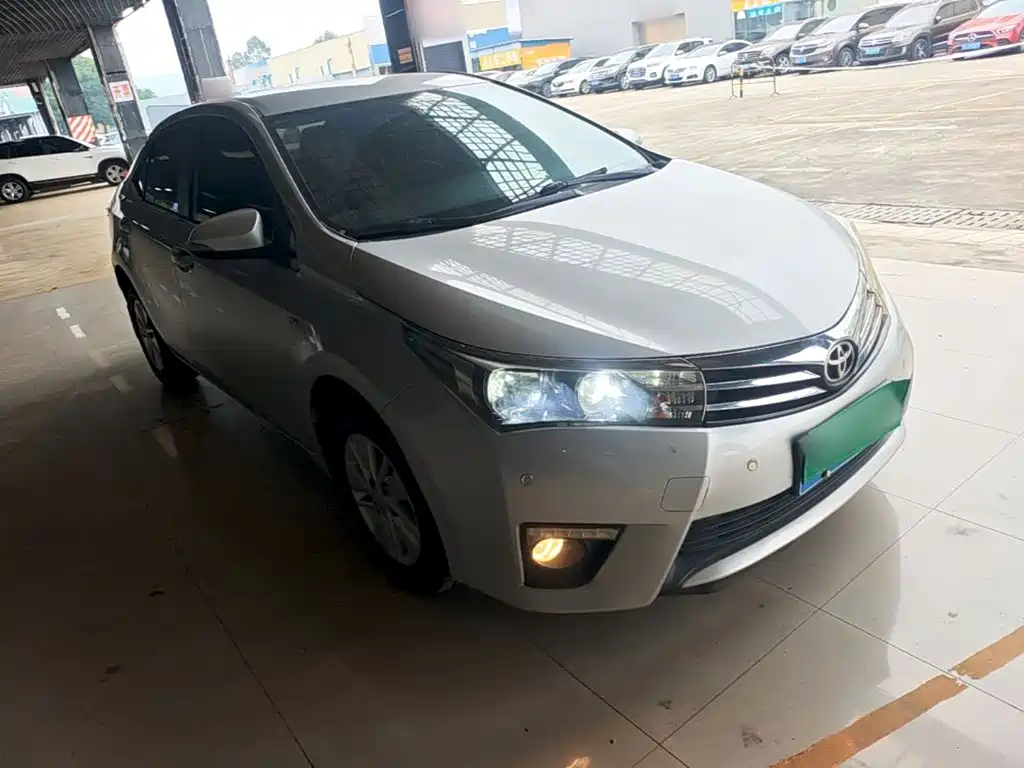 Toyota Corolla — миниатюра 4