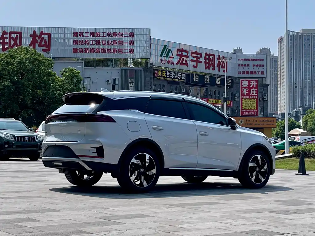 BYD Tang New Energy — миниатюра 7