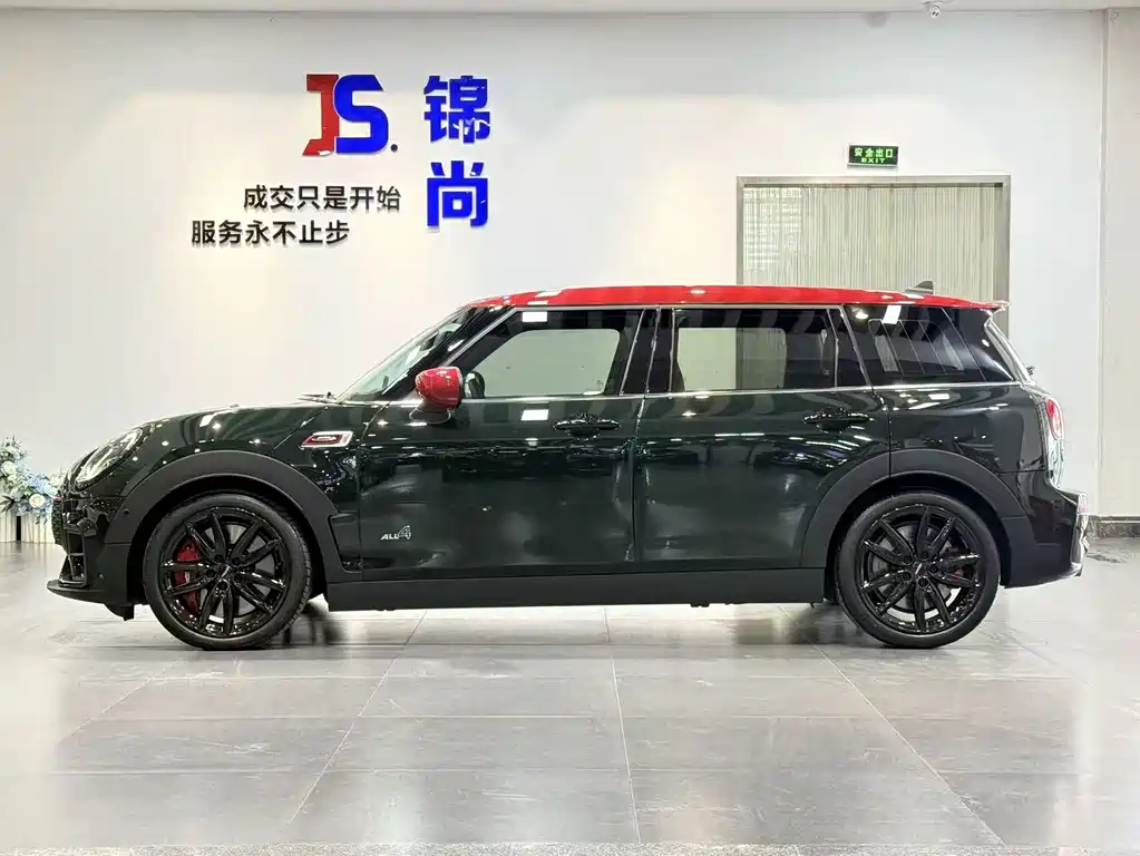 MINI JCW CLUBMAN