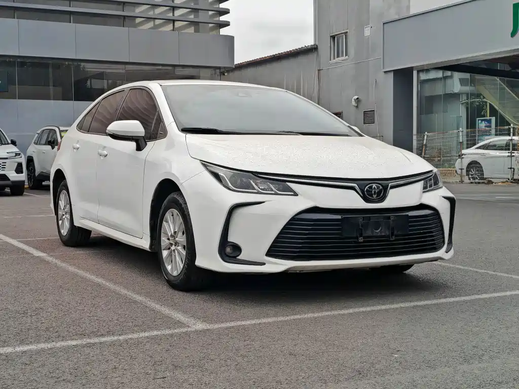 Toyota Corolla — миниатюра 3