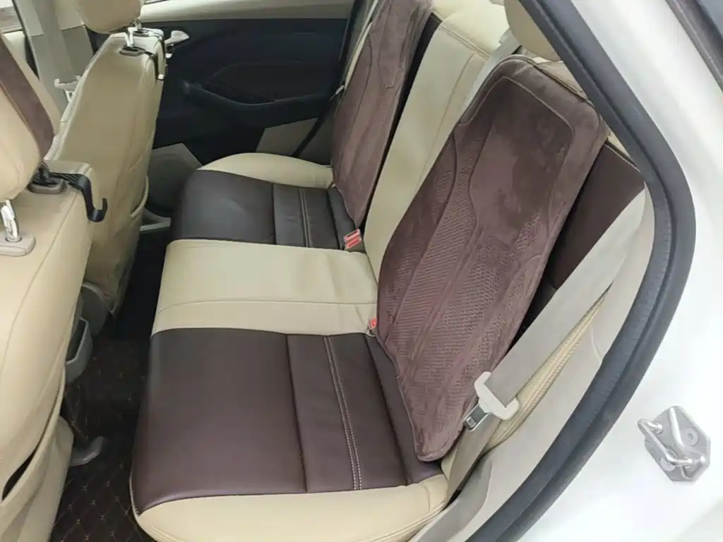 Ford Focus — миниатюра 17