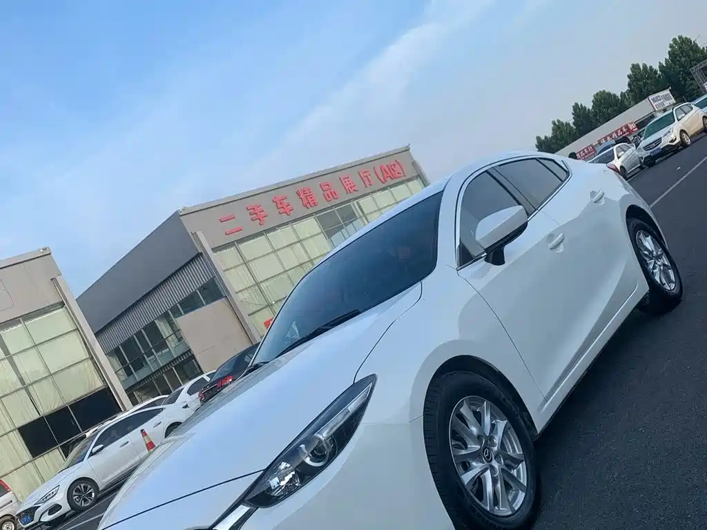 Mazda 3 Axela — миниатюра 2
