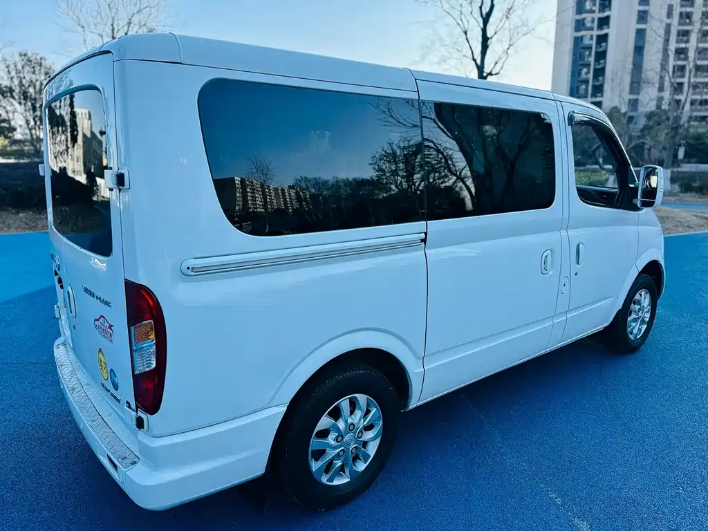 SAIC MAXUS XINTU V80