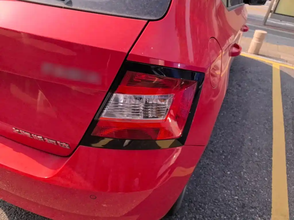 Skoda Fabia — миниатюра 8