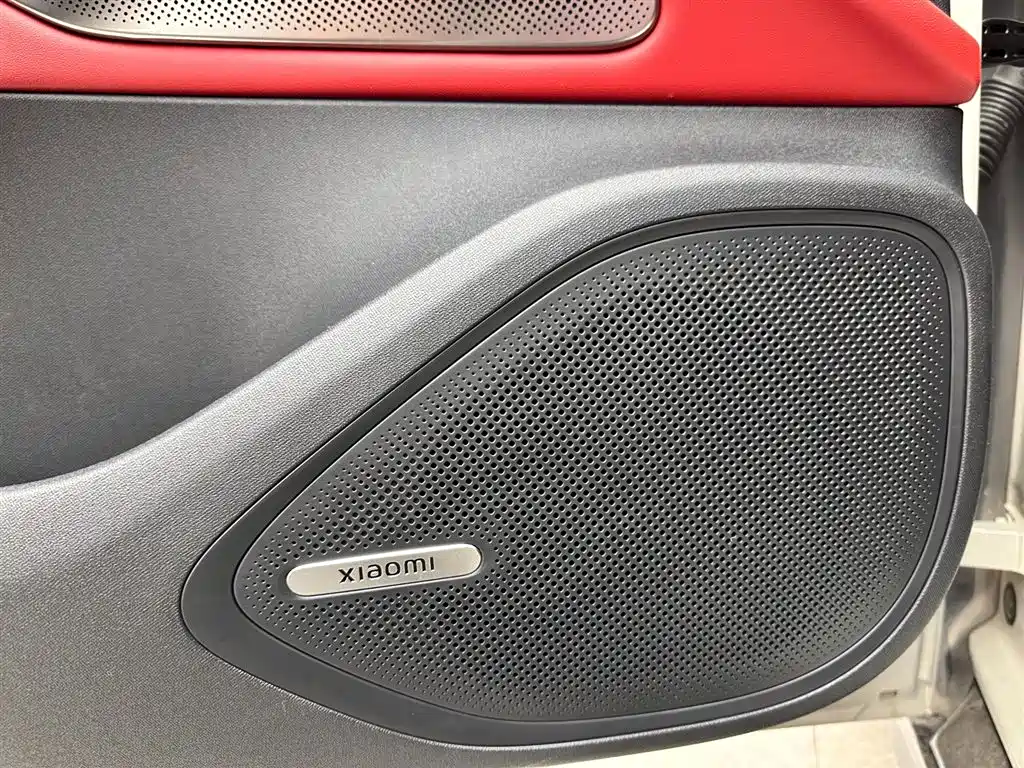 XIAOMI CAR XIAOMI SU7