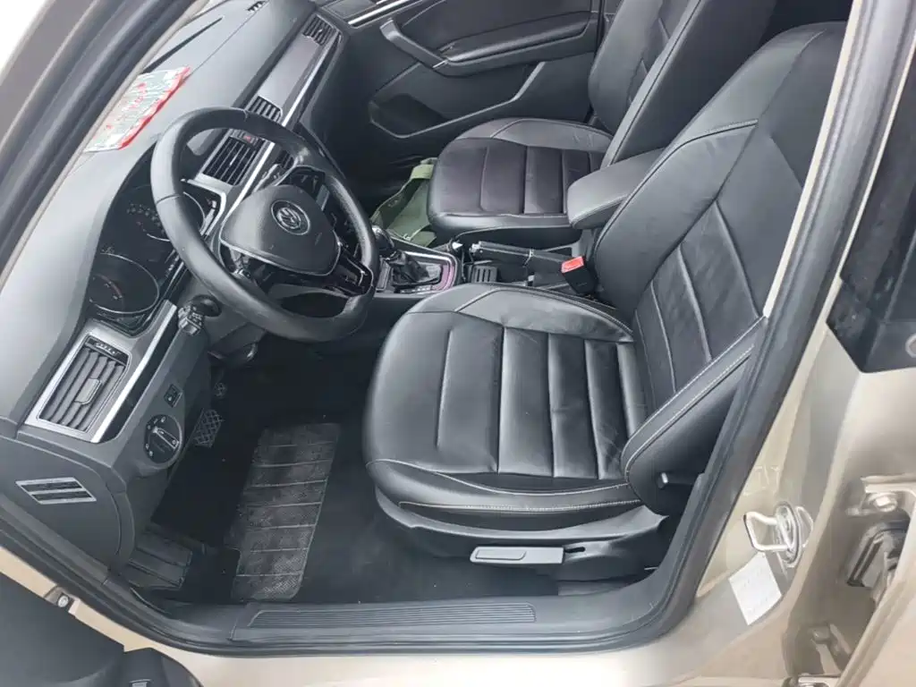 Volkswagen Bora — миниатюра 15