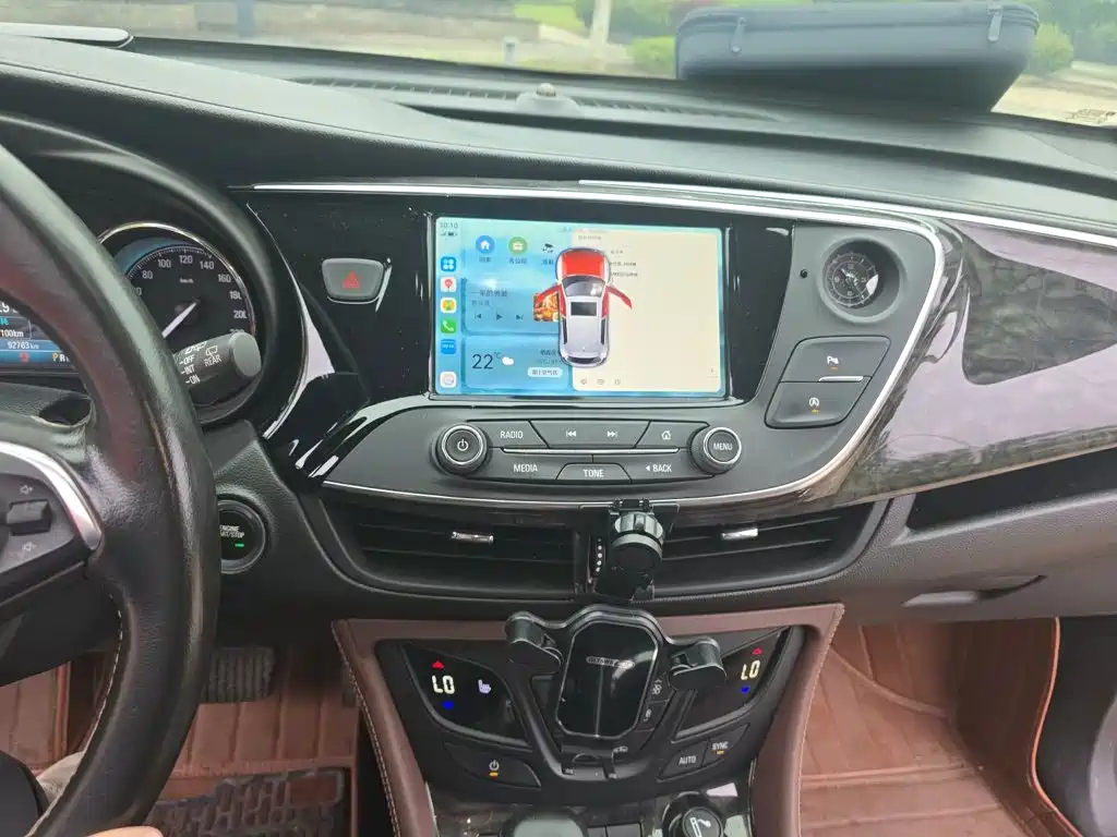 Buick Envision Plus — миниатюра 10
