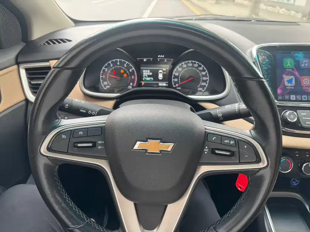 Chevrolet Monza — миниатюра 14