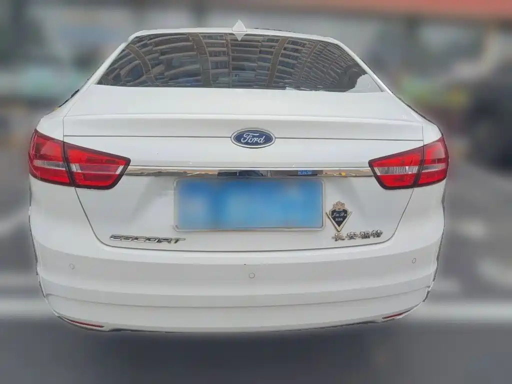 Ford Escort — миниатюра 3