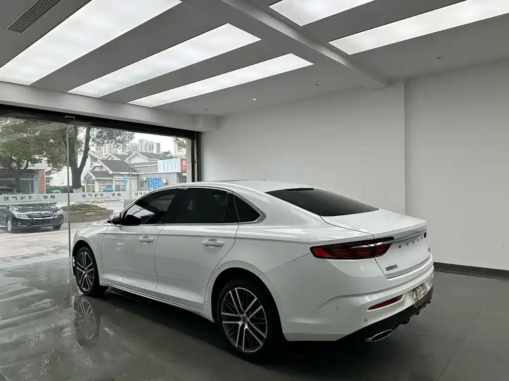 GEELY AUTOMOBILE XINGRUI