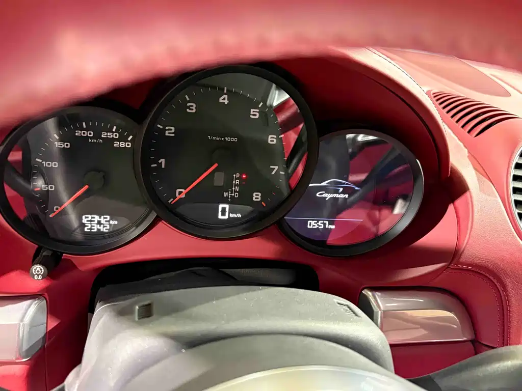 Porsche 718 2020 Cayman 2.0T
