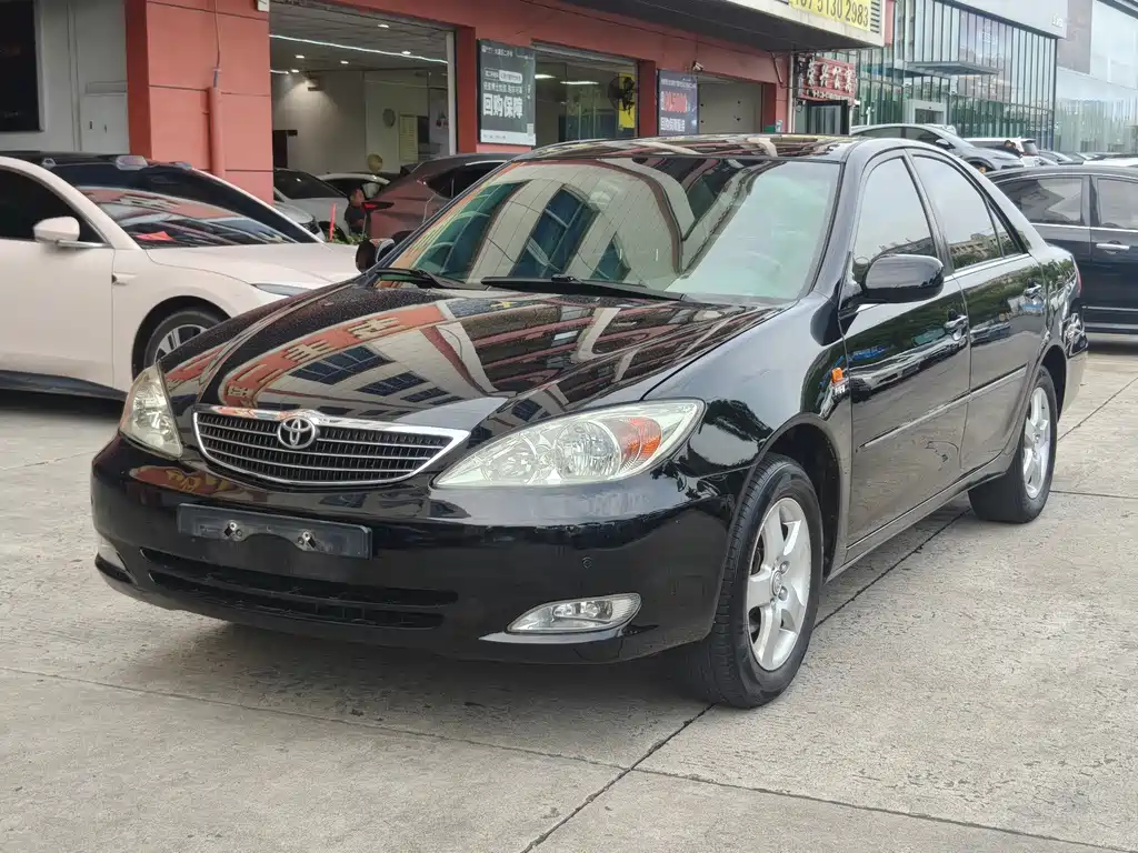 Toyota Camry 2005 2.4 Luxury