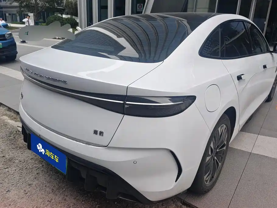 BYD Seal — миниатюра 3