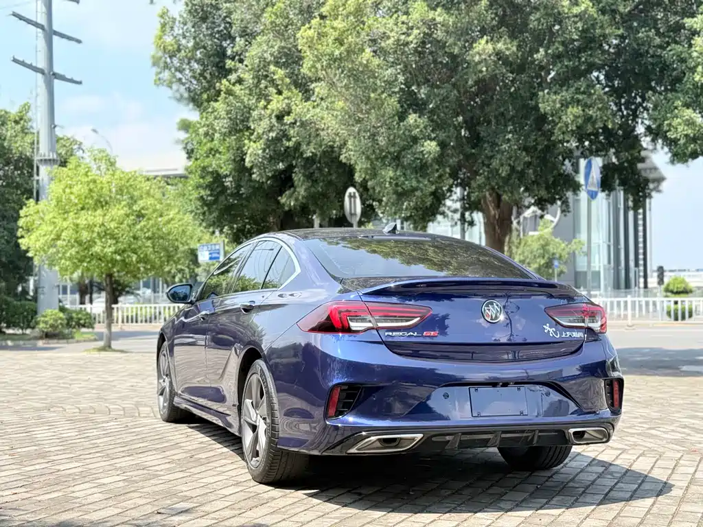 Buick Regal — миниатюра 5