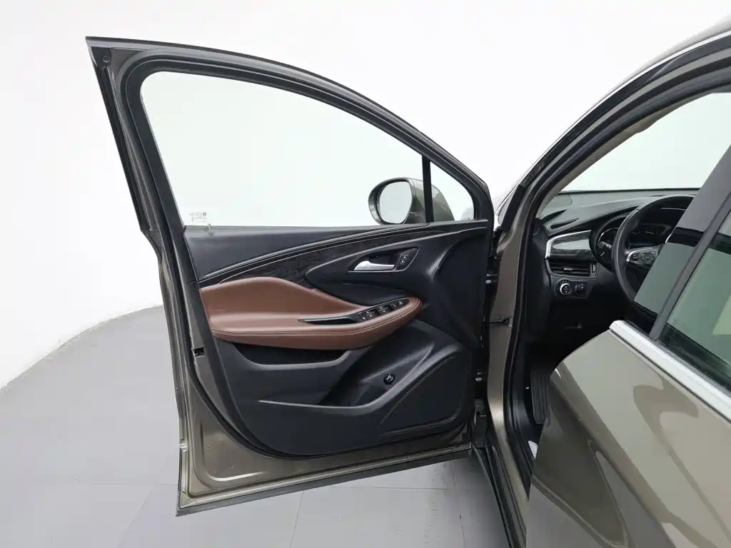 Buick Envision Plus — миниатюра 8