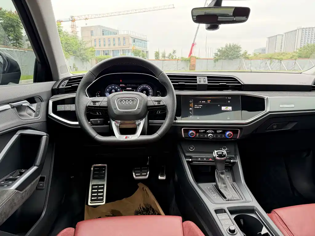 Audi Q3 Sportback — миниатюра 8