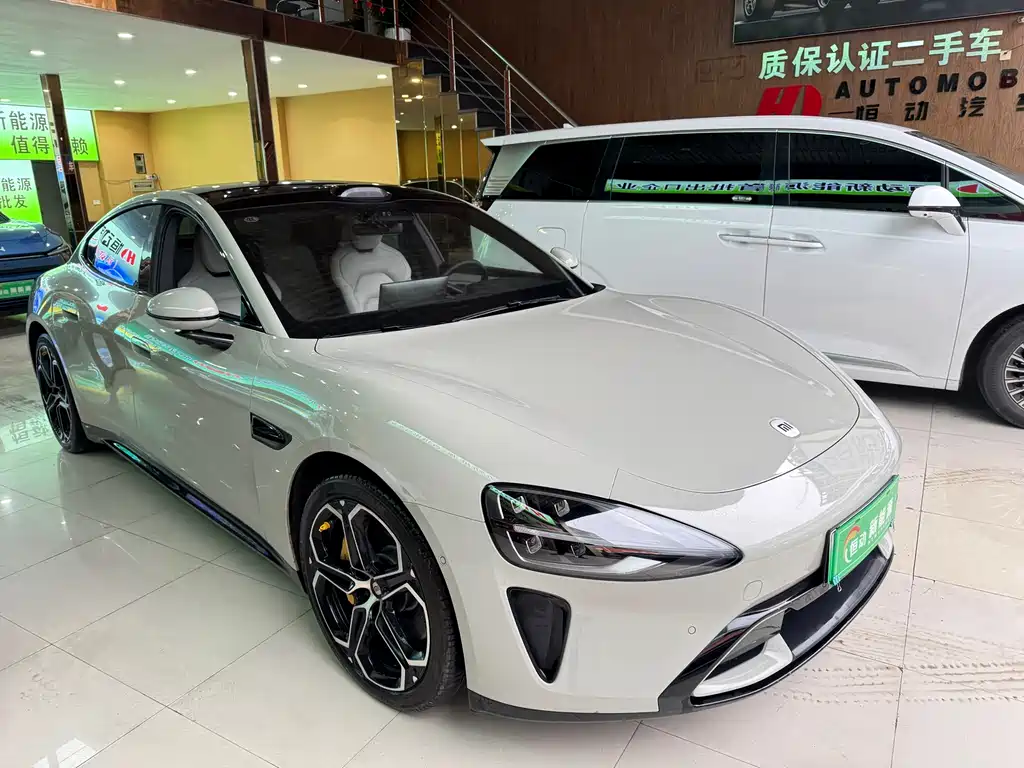 XIAOMI CAR XIAOMI SU7