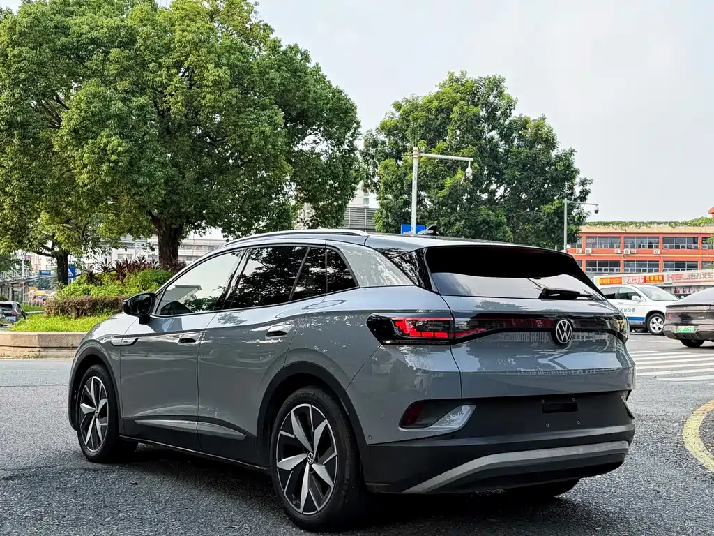 Volkswagen ID.4 Crozz — миниатюра 5