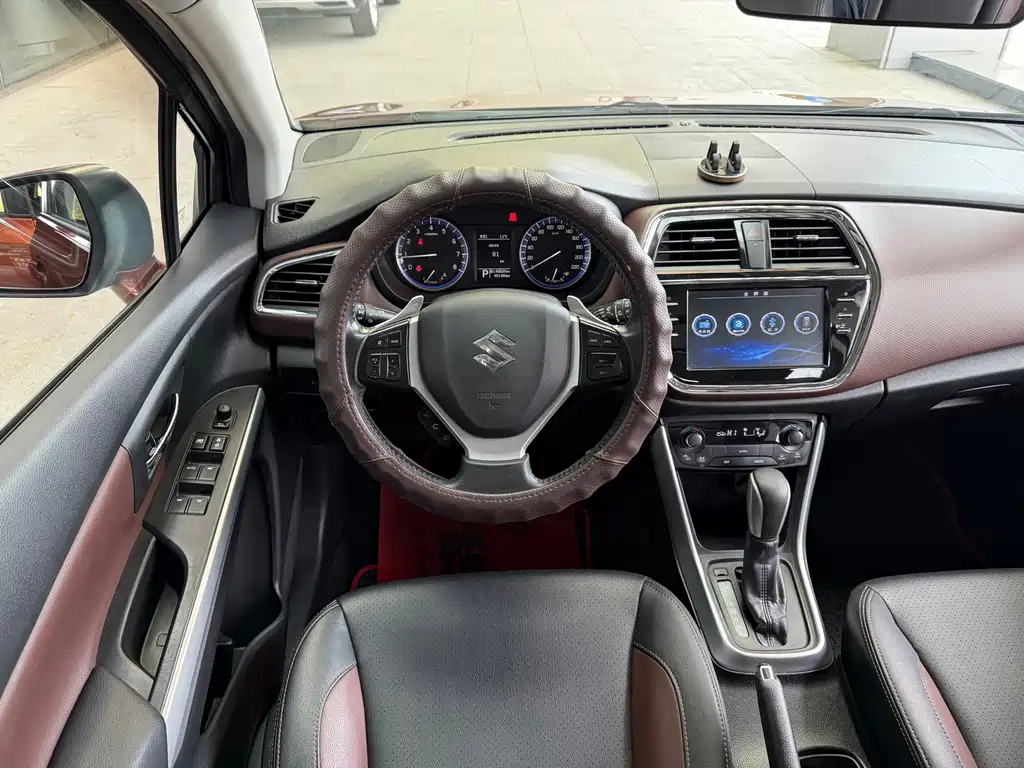 Suzuki Vitara — миниатюра 27