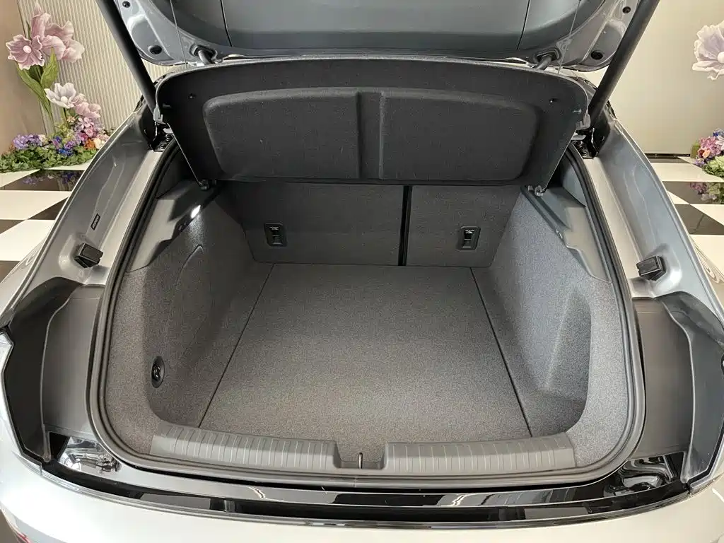 Audi E5 Sportback — миниатюра 27