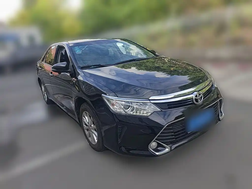 Toyota Camry — миниатюра 6
