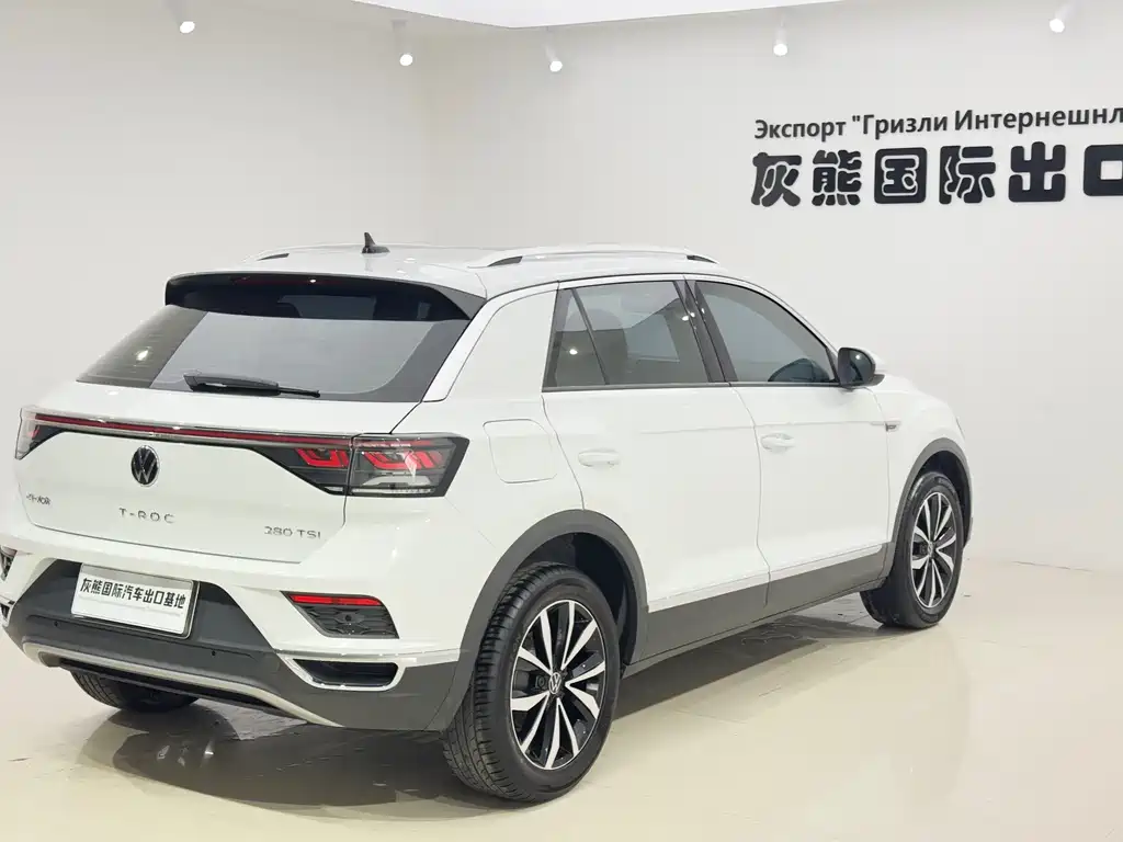 Volkswagen T-Roc 2023 280TSI DSG