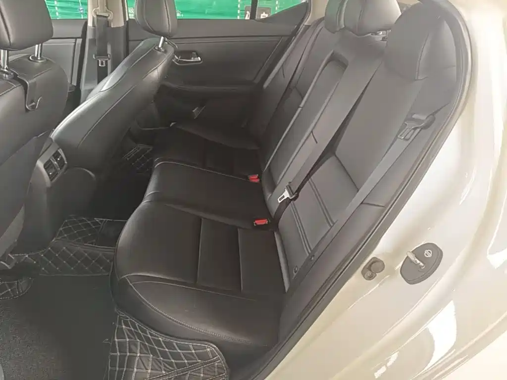 Nissan Sylphy — миниатюра 17
