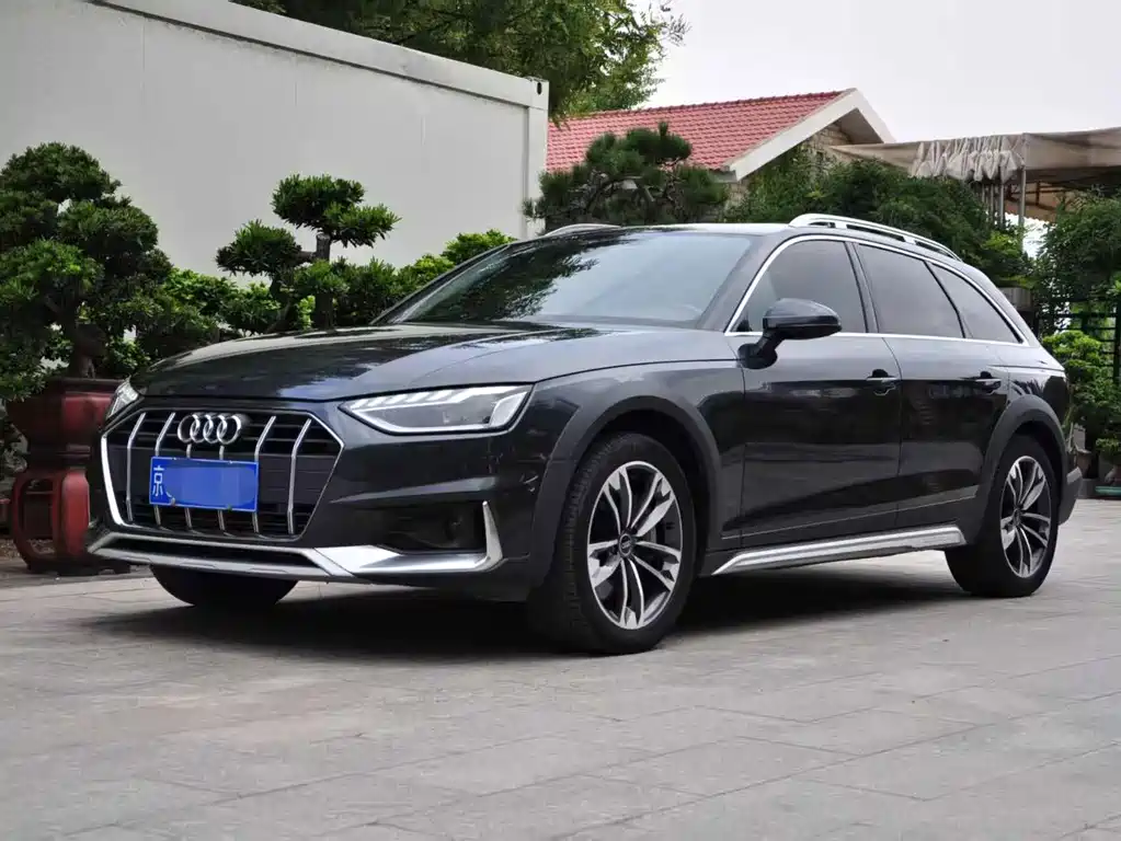 Audi A4 (Import)