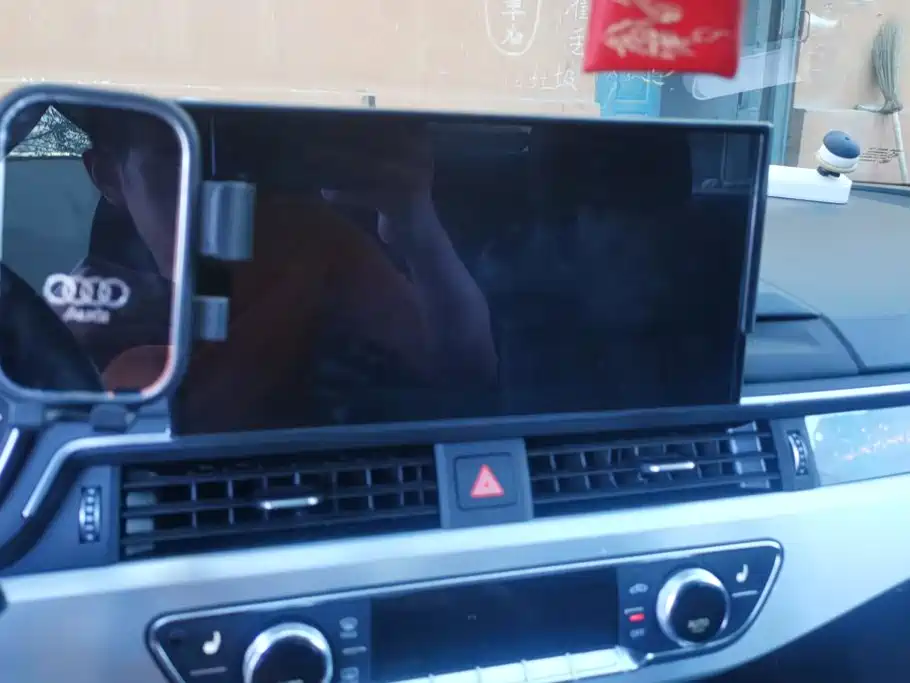Audi A4L — миниатюра 13