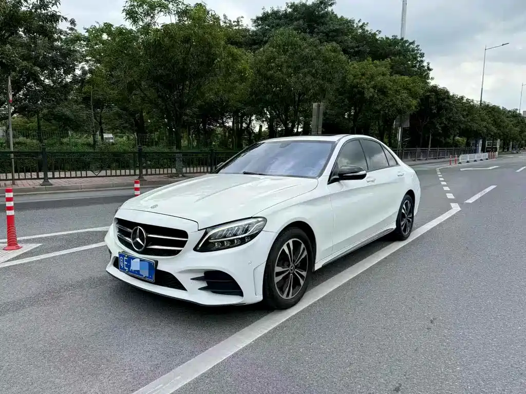 Mercedes-Benz C-Class 2019