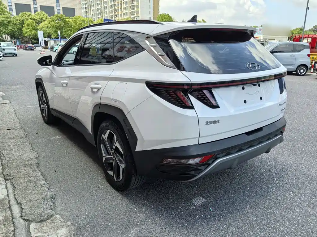 Hyundai Tucson — миниатюра 11