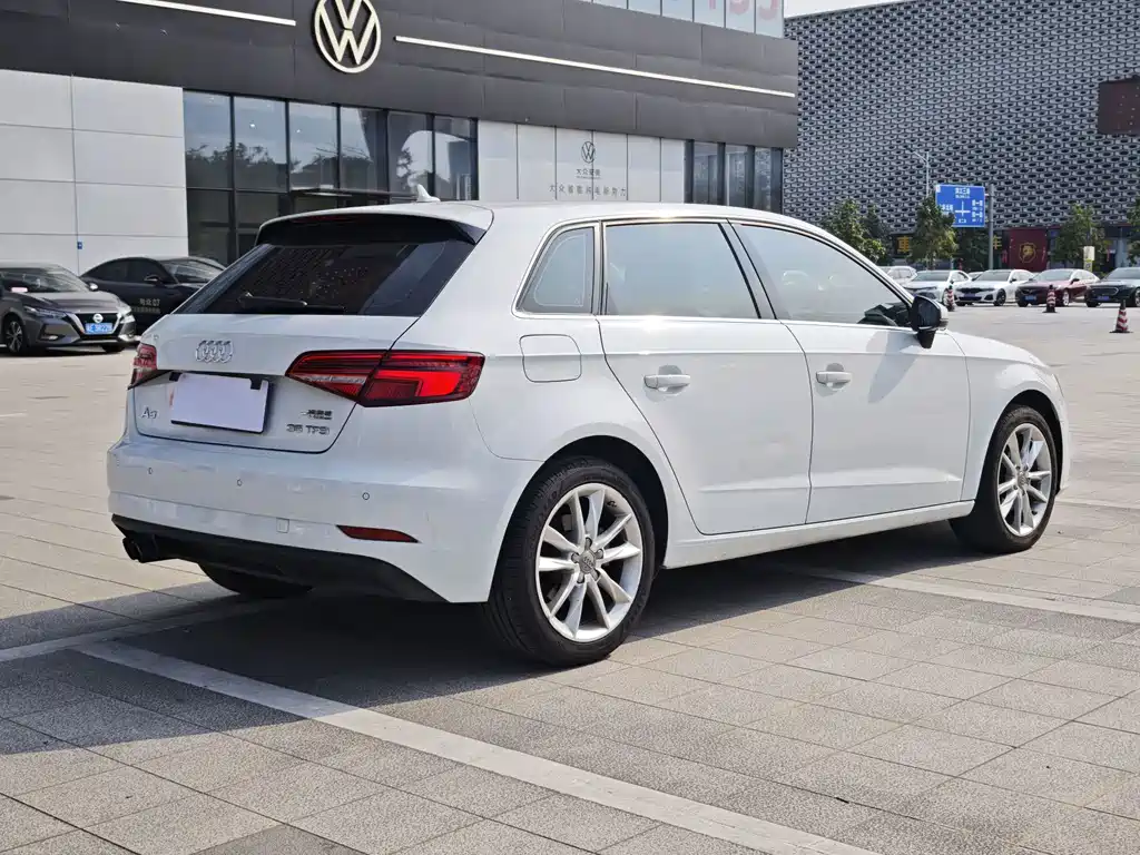 Audi A3 — миниатюра 4
