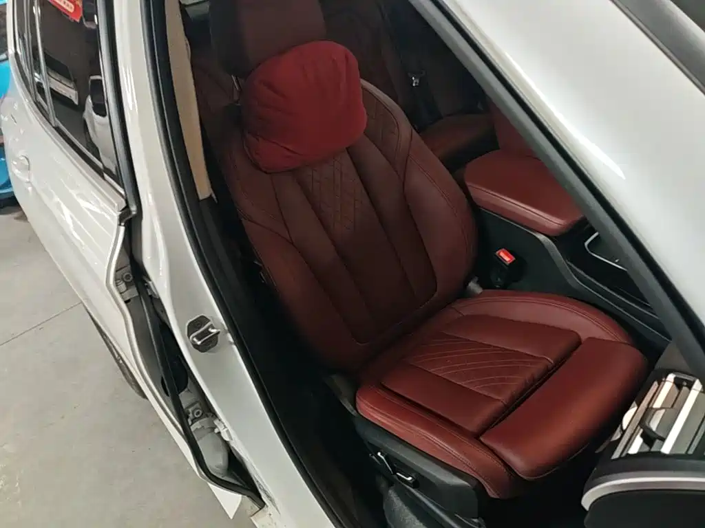 BMW iX3 — миниатюра 25