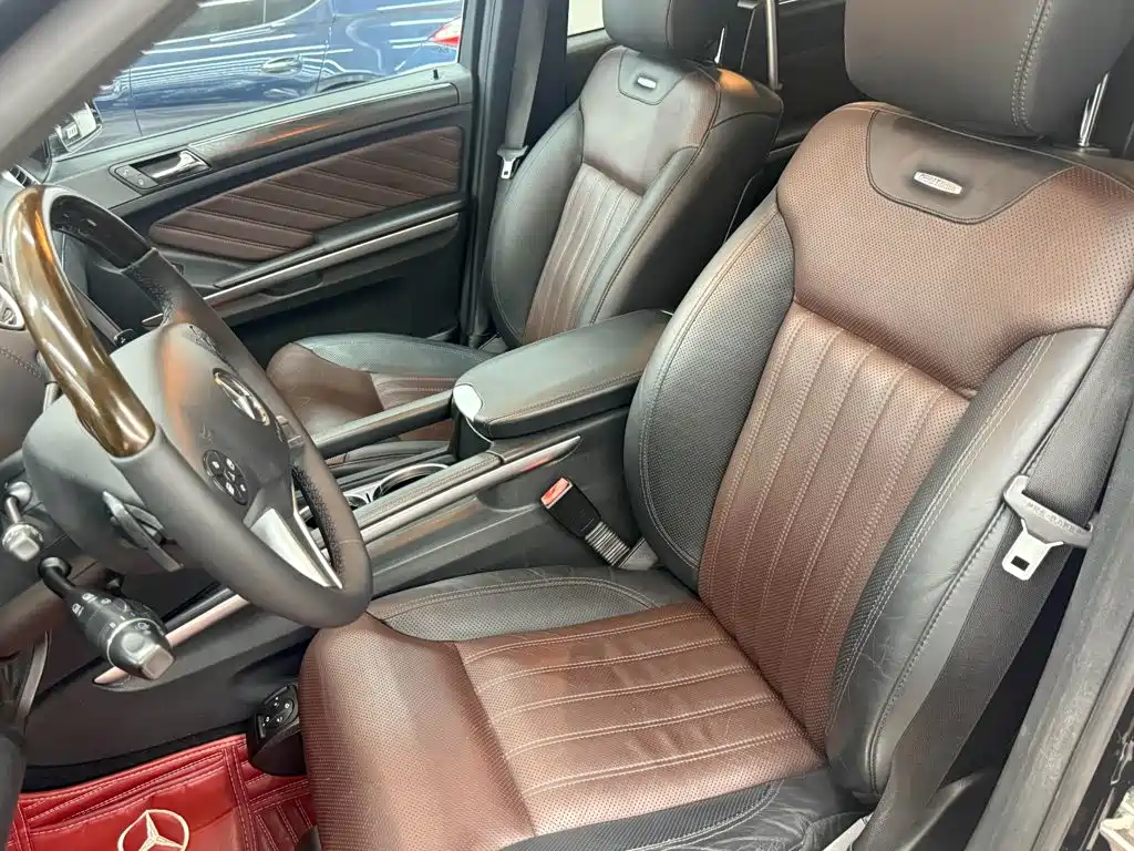 Mercedes-Benz GL-Class — миниатюра 16