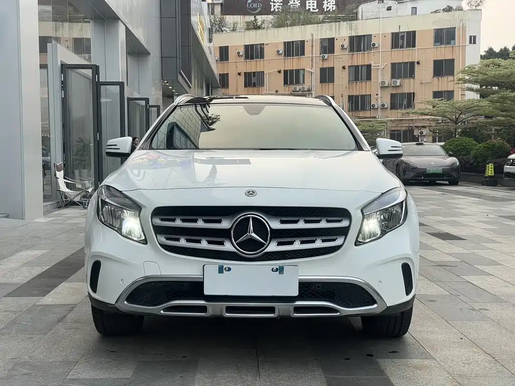 Mercedes-Benz GLA — миниатюра 17