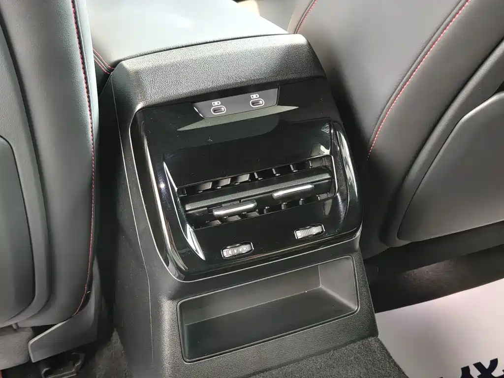 Audi A5L Sportback — миниатюра 13
