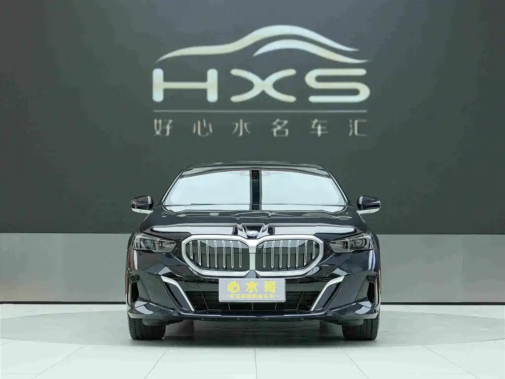 BMW 5 Series — миниатюра 2