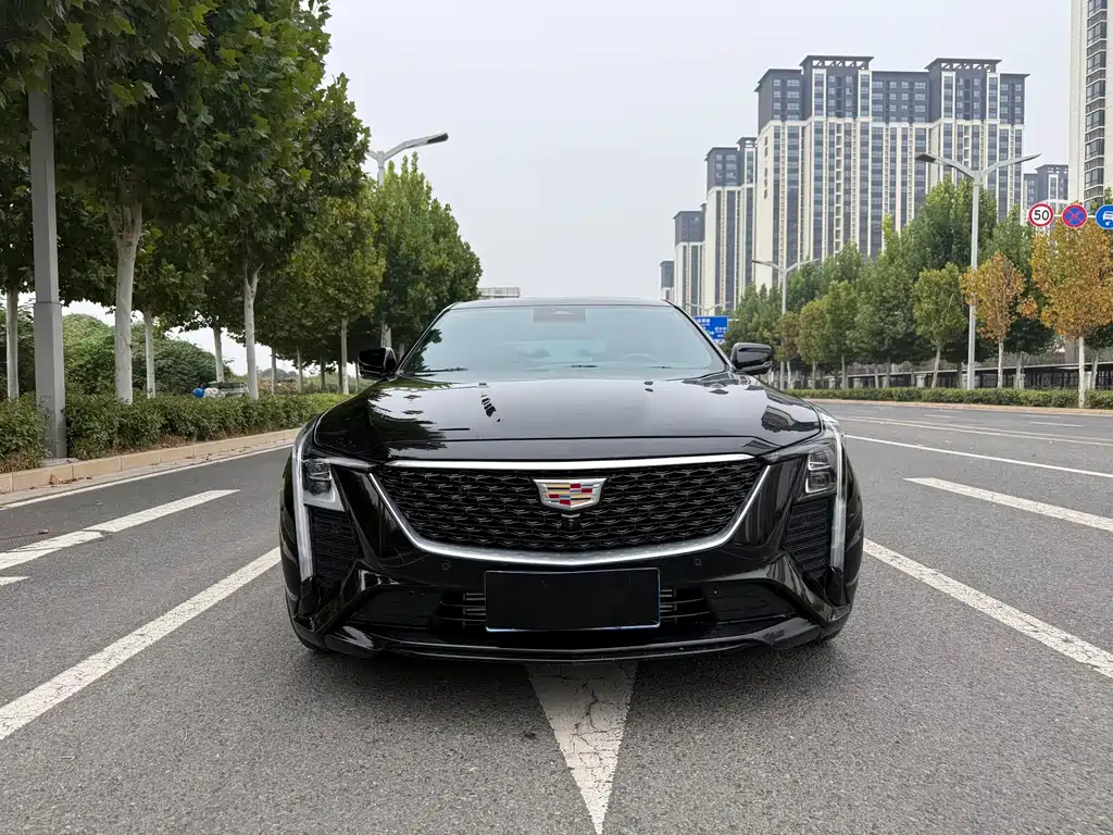 Cadillac CT5 — миниатюра 2