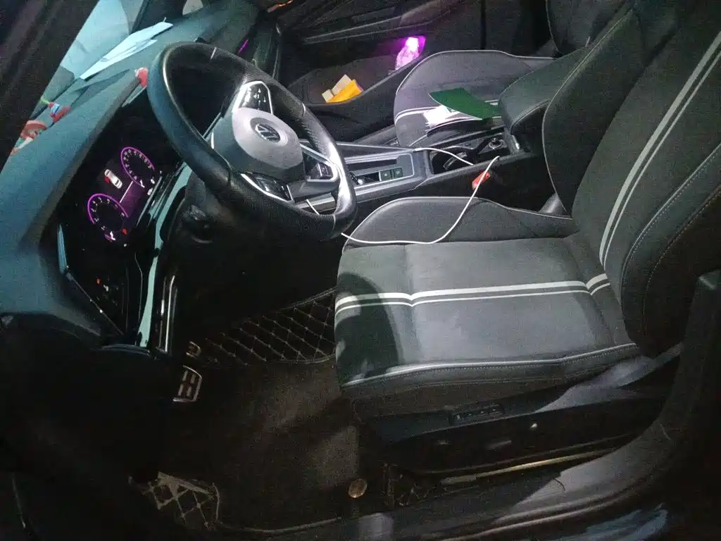 Volkswagen Golf — миниатюра 11
