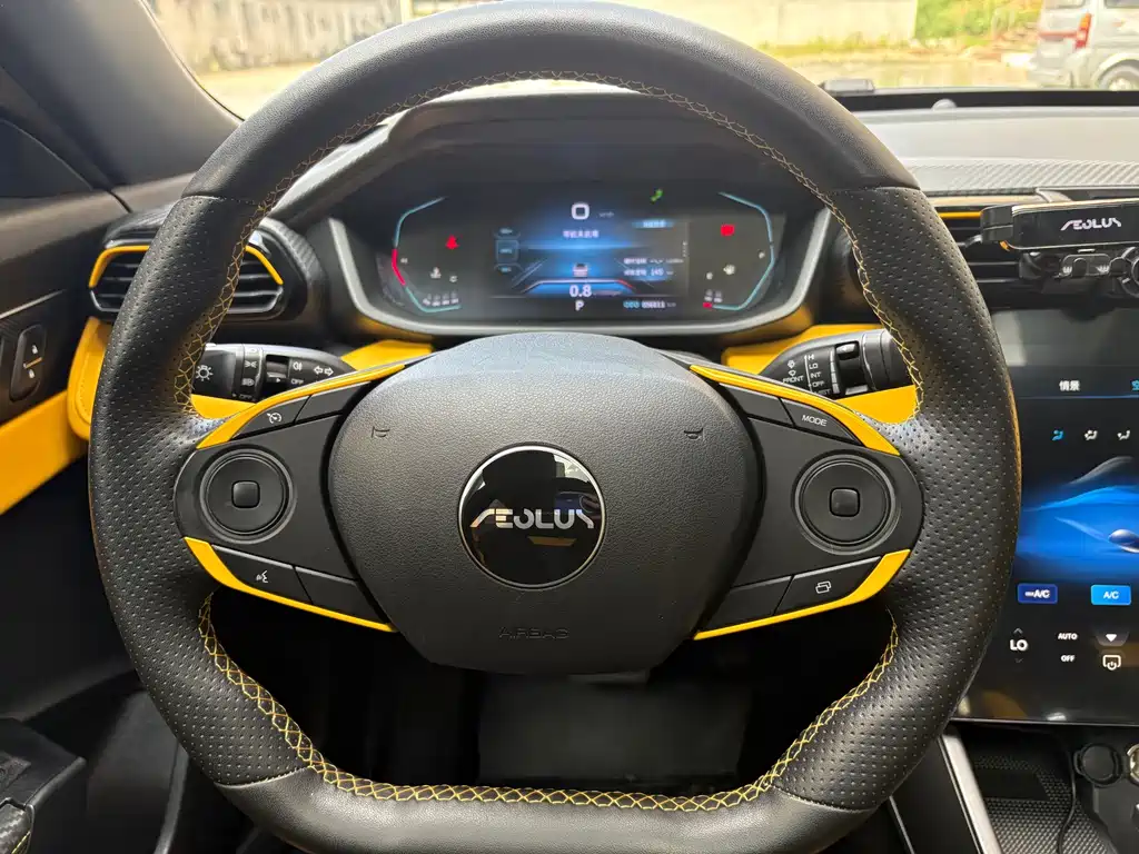 Aeolus Yixuan — миниатюра 11